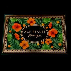 Ace Beaute Eyeshadow Palette